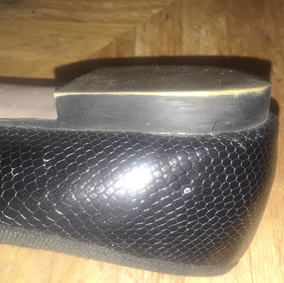 Zara Black flats faux snake skin size 6 - Picture 3 of 5
